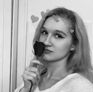 Meet your Posher, Sara